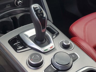 2022 Alfa Romeo Stelvio Veloce AWD
