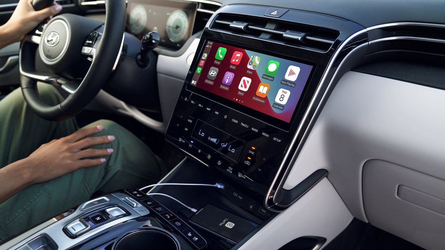 2022 Tucson Interior | Homestead Hyundai in Homestead FL